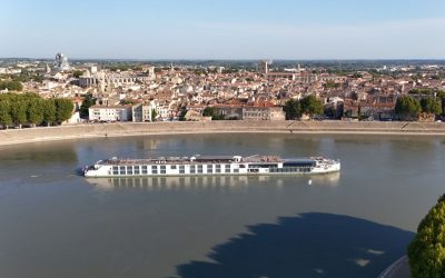 Riverside Luxury Cruises