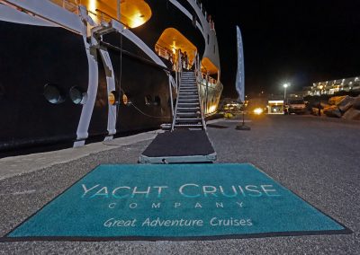 Yacht Cruise Company